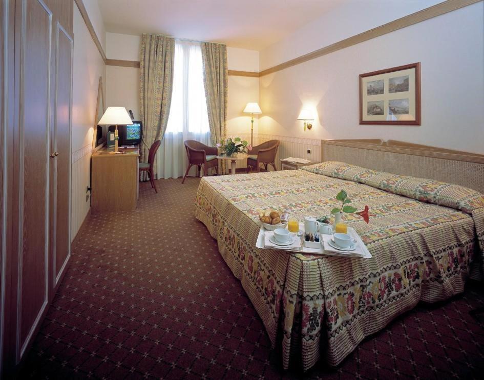 איסקיה Grand Hotel Delle Terme Re Ferdinando חדר תמונה