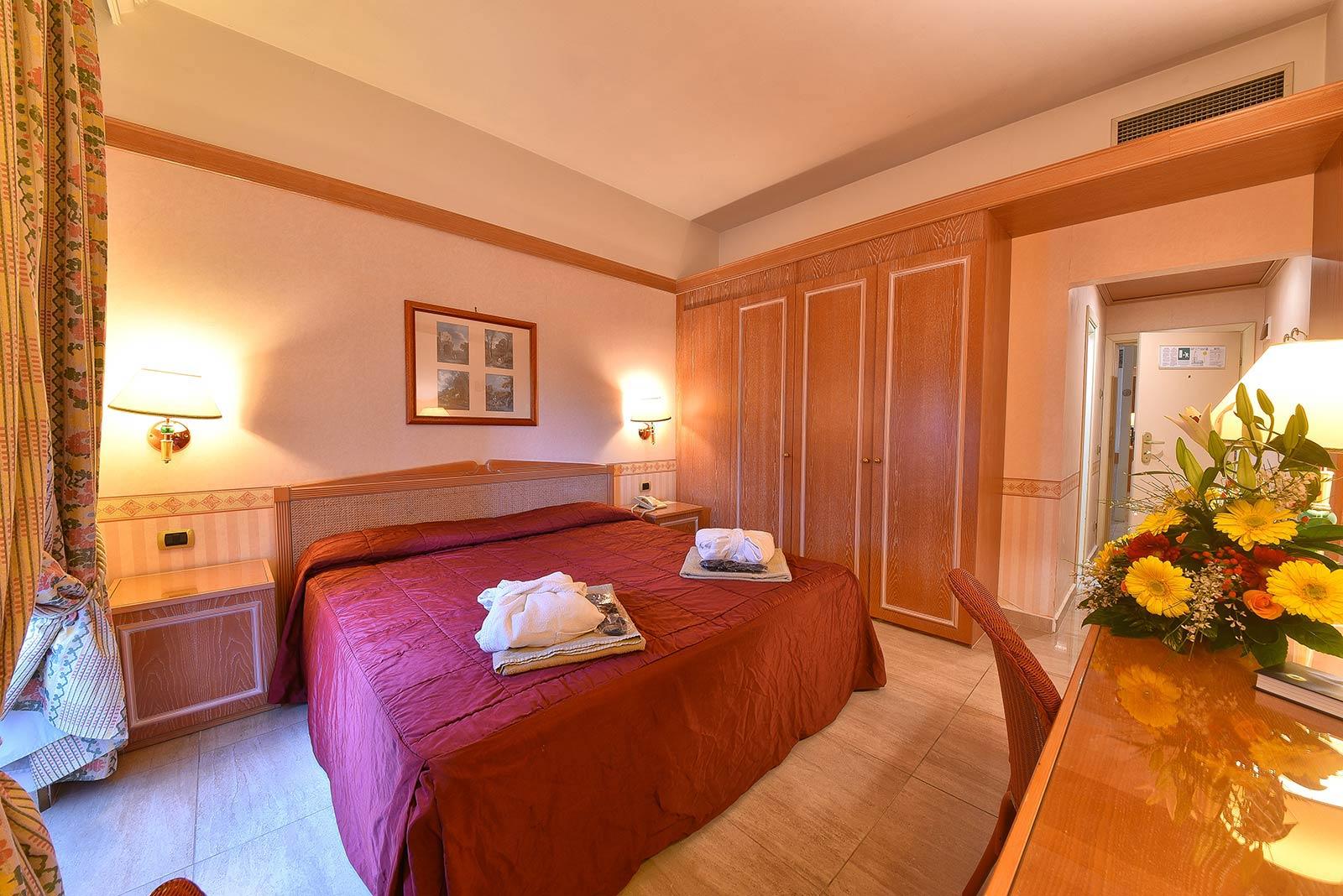 איסקיה Grand Hotel Delle Terme Re Ferdinando מראה חיצוני תמונה