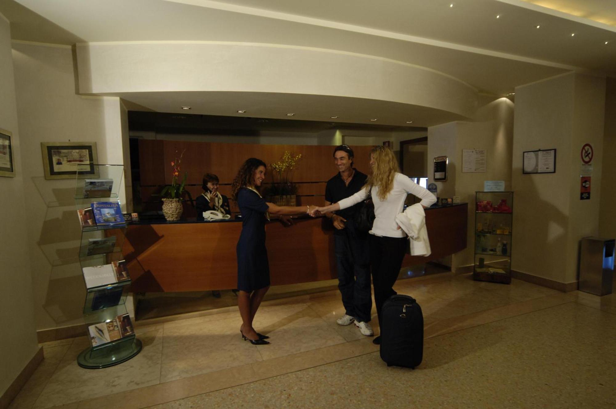 איסקיה Grand Hotel Delle Terme Re Ferdinando מראה חיצוני תמונה